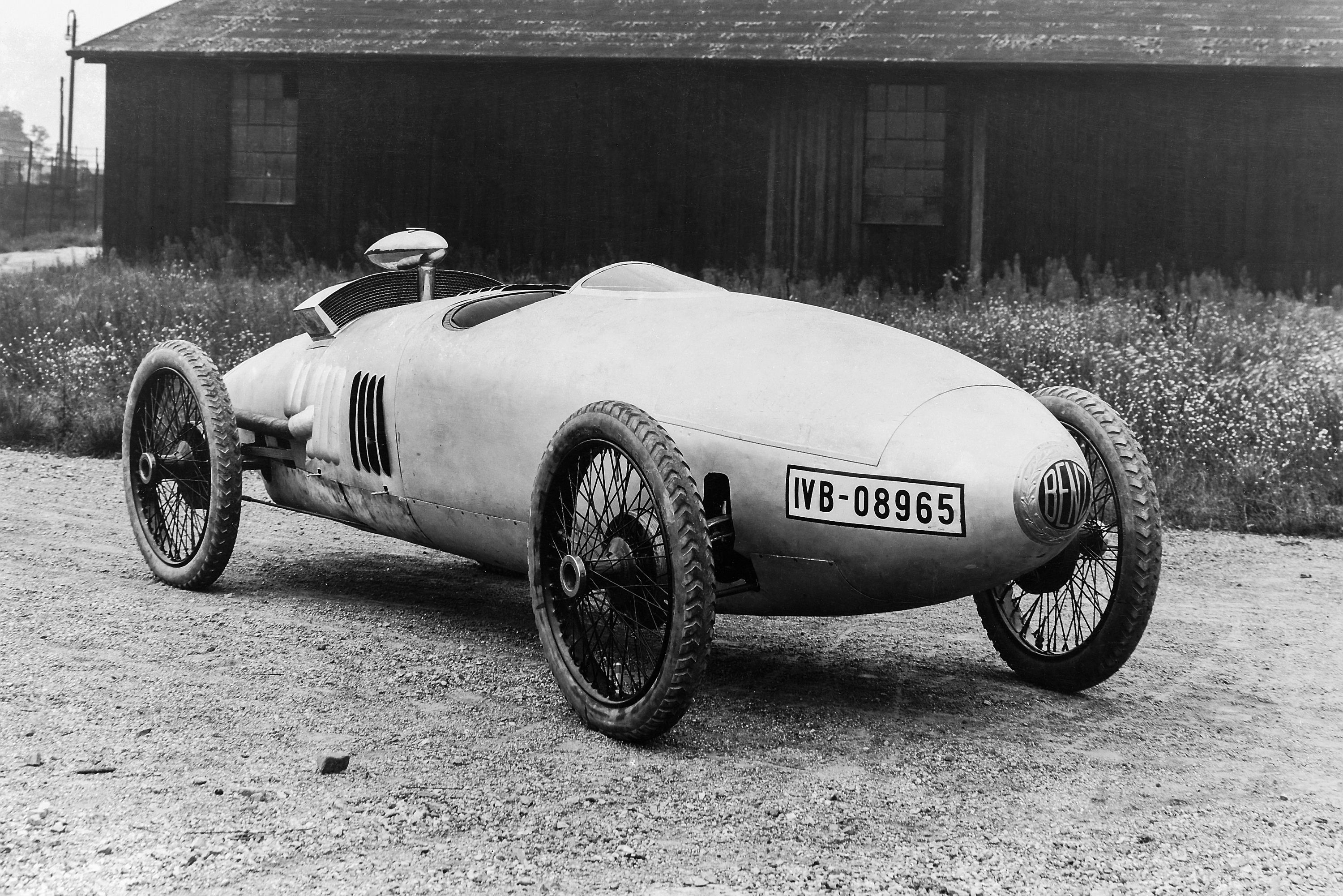 Mercedes-Benz Introduced The First Mid-Engined Racecar 100