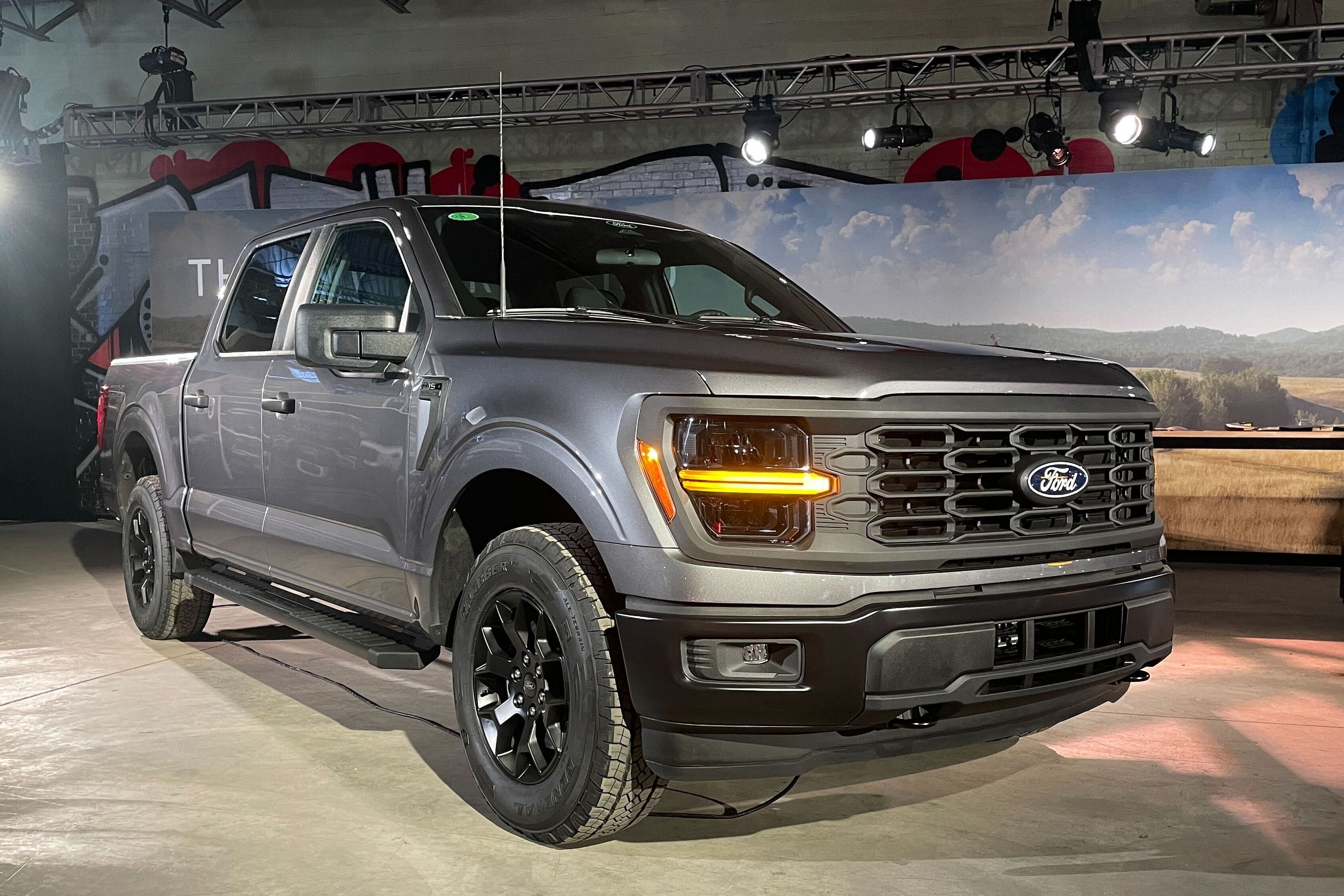 Say Hello To The 2024 Ford F-150 & F-150 Raptor: America's Favorite ...