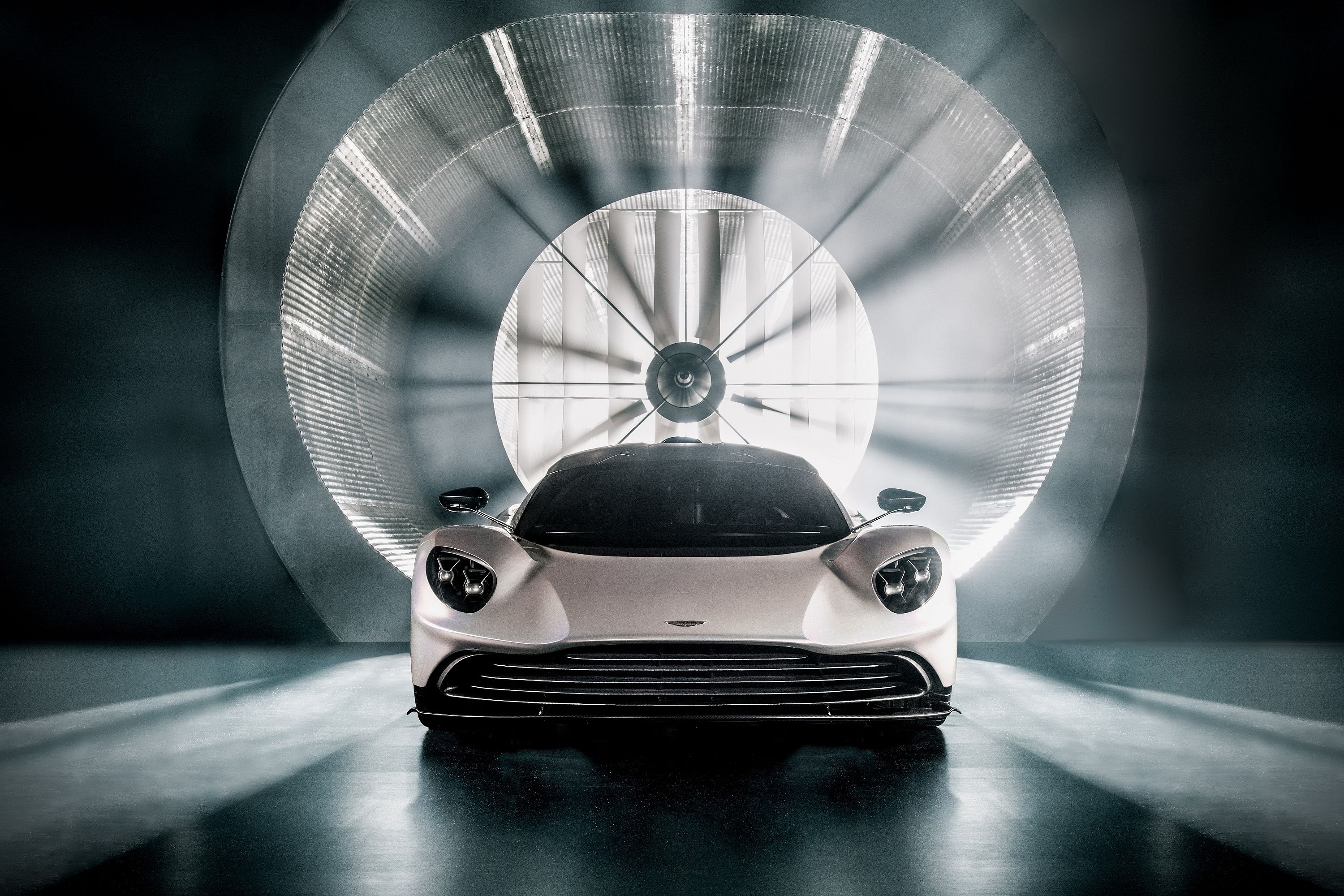 This Aston Martin F1 racing simulator is unlike anything you've ever seen 