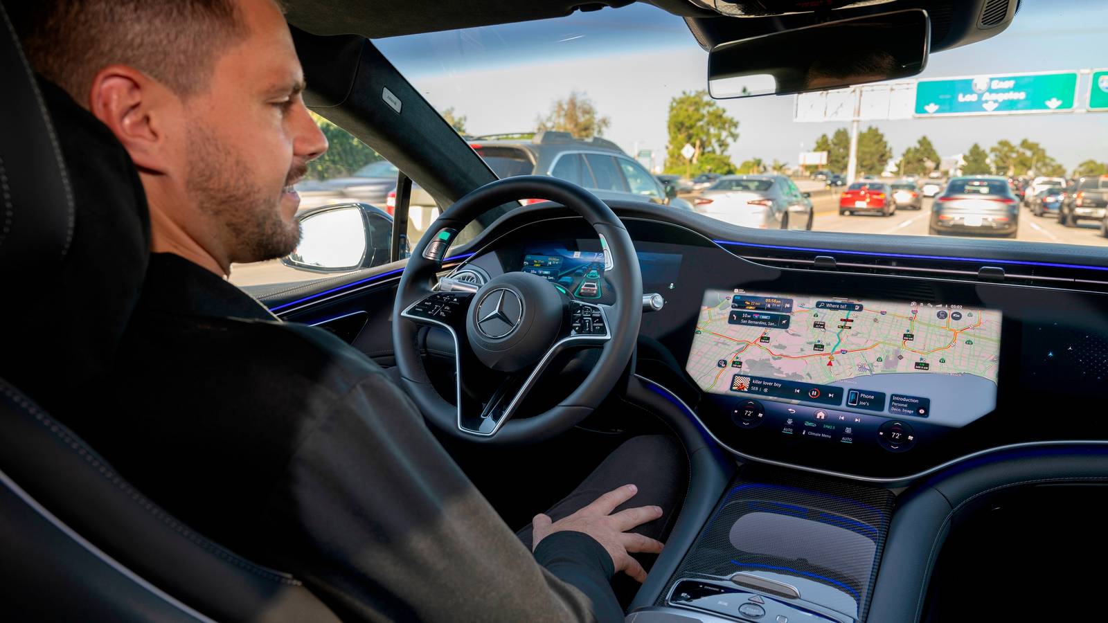 Mercedes-Benz Becomes First Automaker To Launch Level 3 Autonomous ...