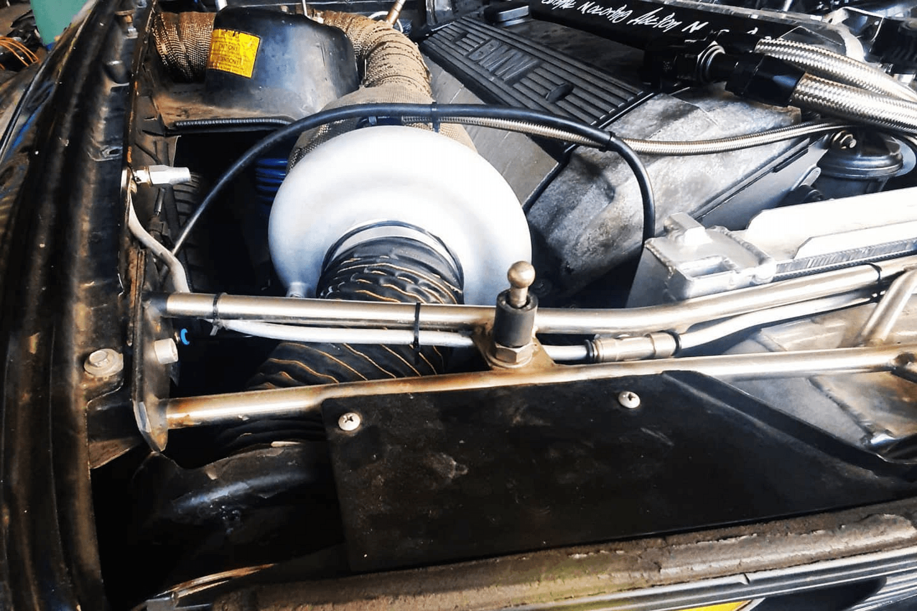 1100hp M50-Powered BMW E30 Dragster