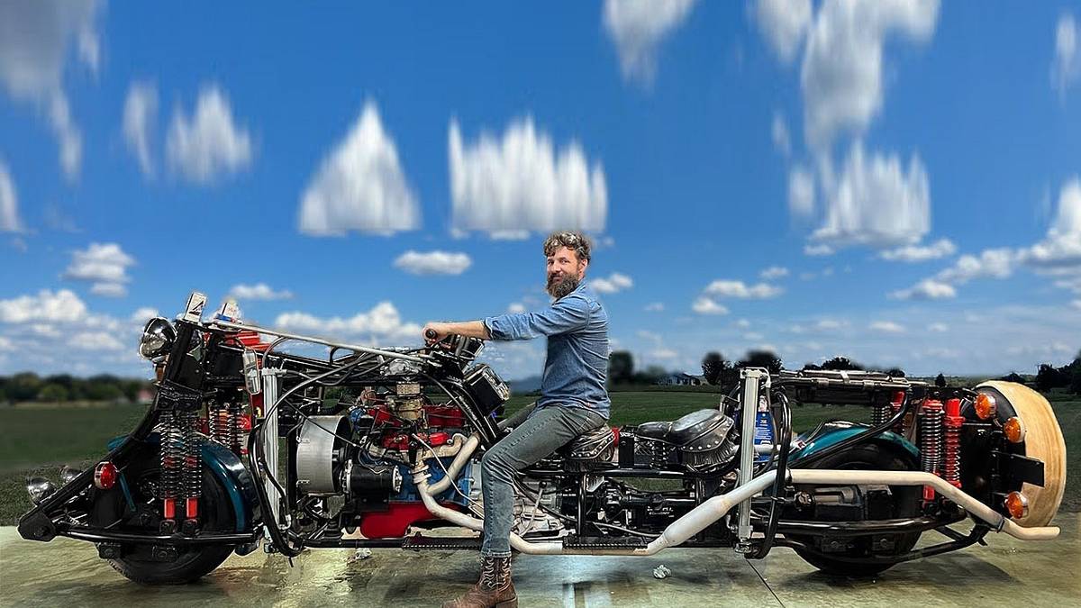Chevy-Powered Roadog Motorcycle Fires Up After 30 Years