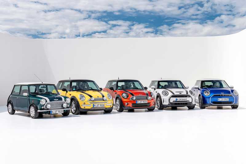 2024 Mini Cooper Hardtop Pricing, Photos & Specs