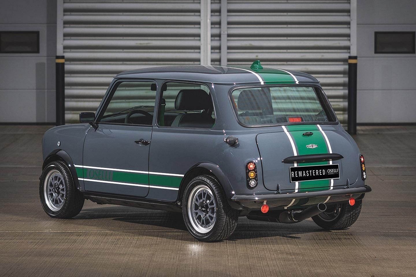 Ranking Every Generation Of Mini Cooper Hardtop From Worst To Best