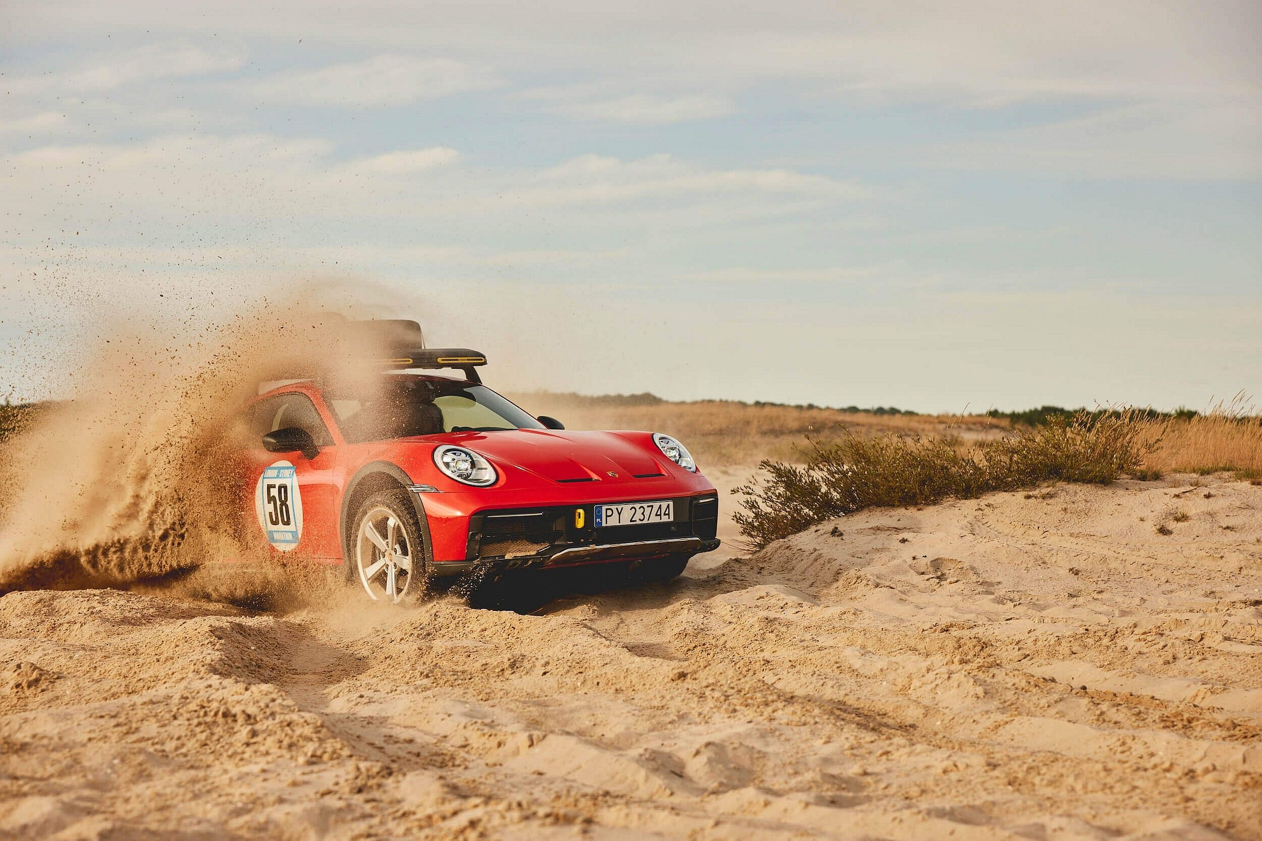 1193293.jpg?w=1600&h=900&fit=crop