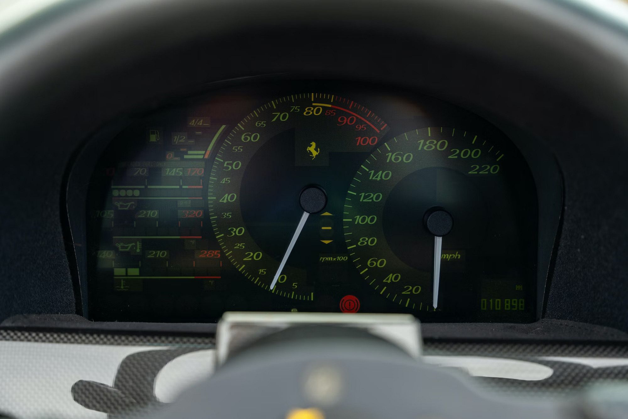 Ferrari f50 dashboard online