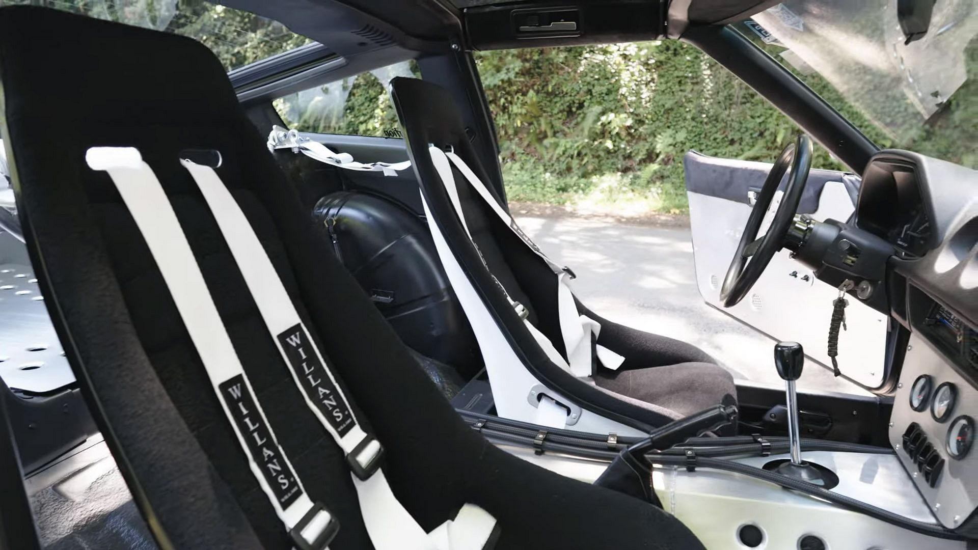 Mad Max Nissan 280ZX Is A Purist's Nightmare