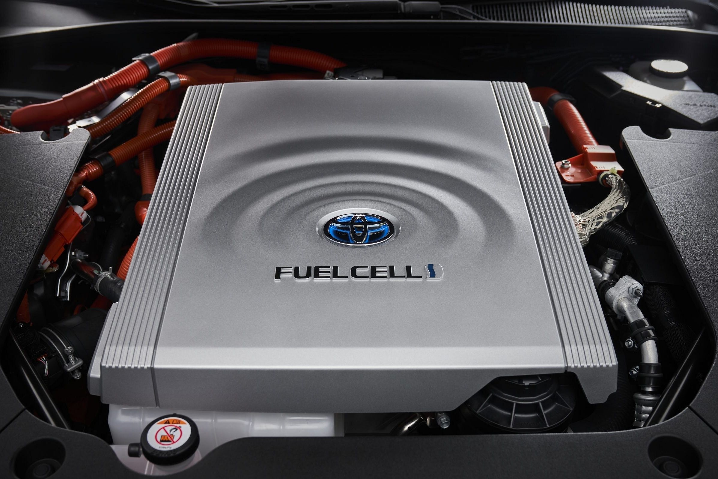 What's The Difference Between Hydrogen Fuel Cells And Hydrogen Combustion?