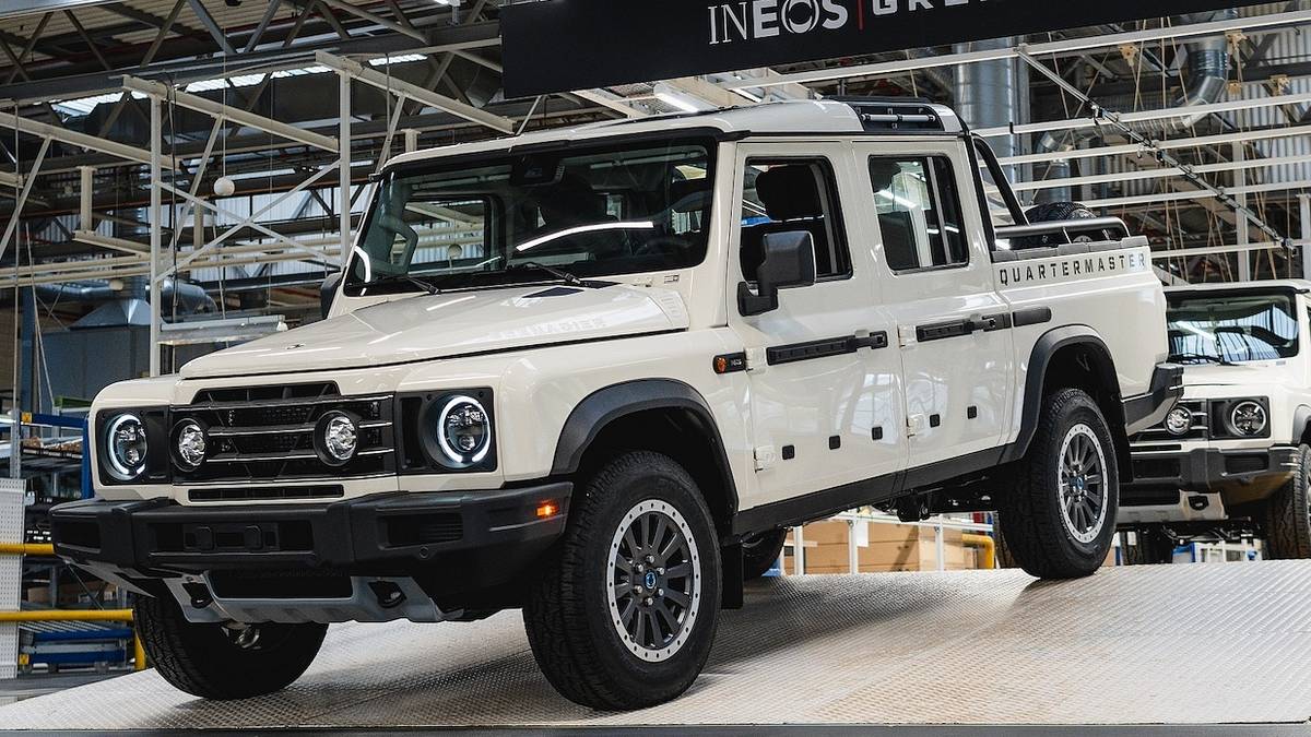 Land Rover Defender-Inspired Ineos Pickup Truck Finally Coming To America