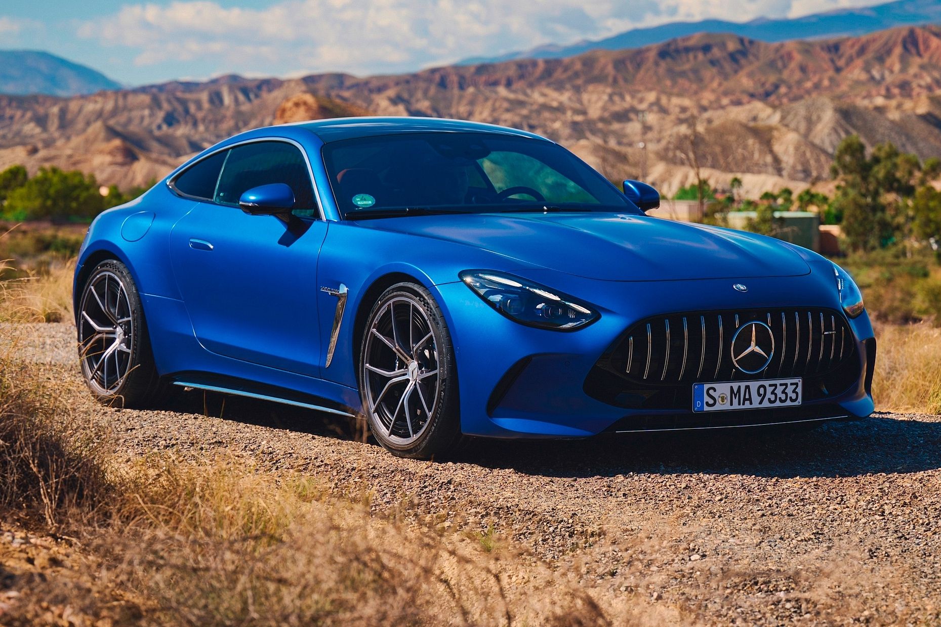 Mercedes-Benz AMG GT Coupe, Estimated Price Rs 3 Crore, Launch Date 2024,  Specs, Images, News, Mileage @ ZigWheels