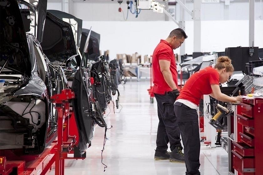 How Long Does A Tesla Battery Last? The Surprising Truth About Tesla