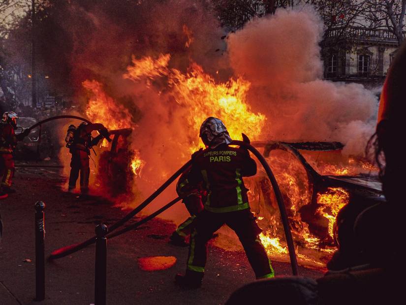 Do Electric Cars Explode? Unpacking The Myths And Facts Of EV Fires