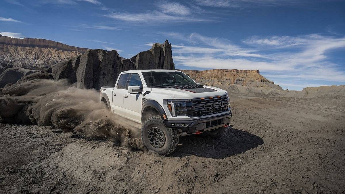2024 Ford F-150 Raptor R Makes More Power Than A Ferrari Purosangue