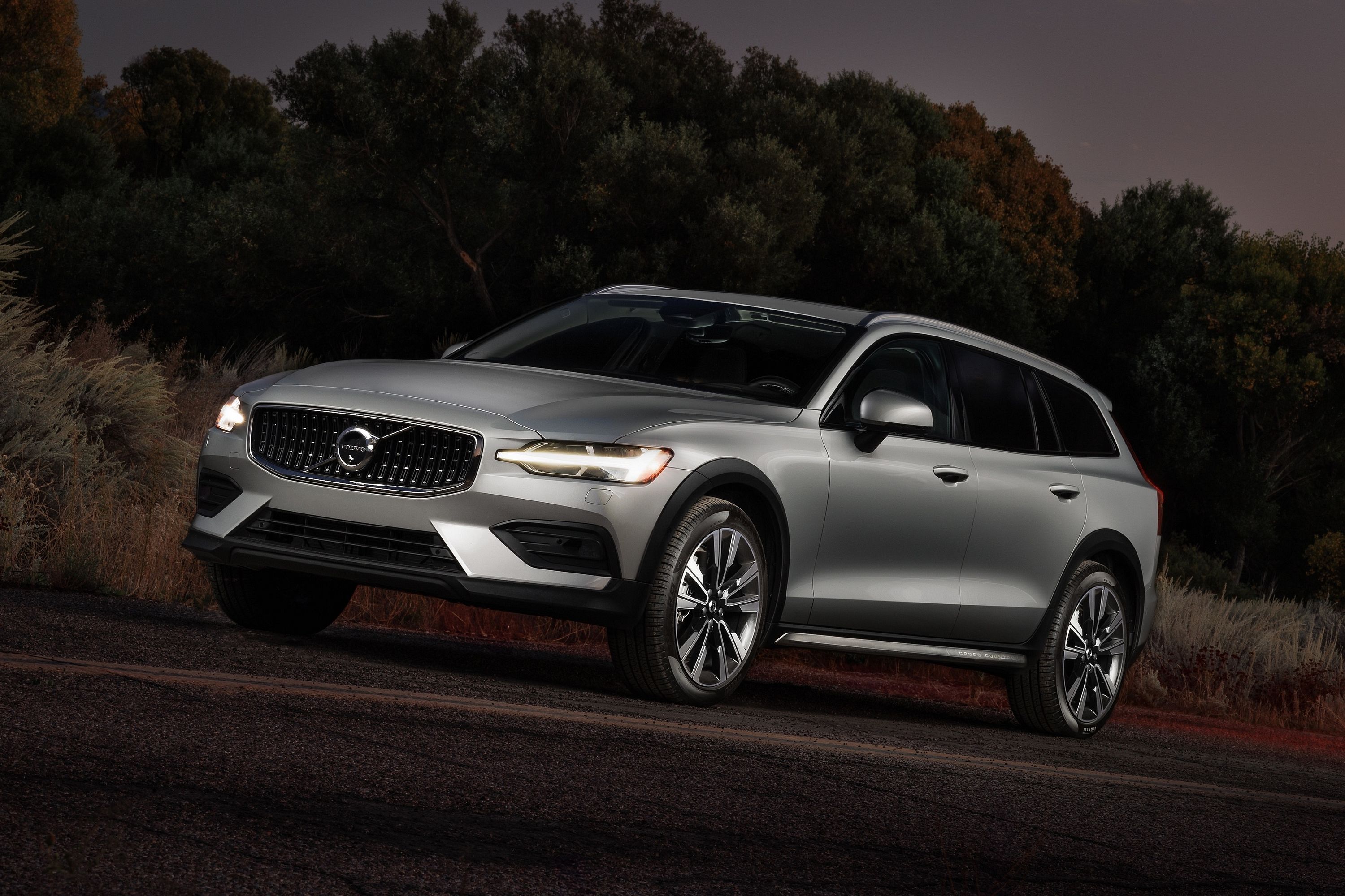 Driven: 2024 Volvo V60 Cross Country Beats The Station Wagon Stigma