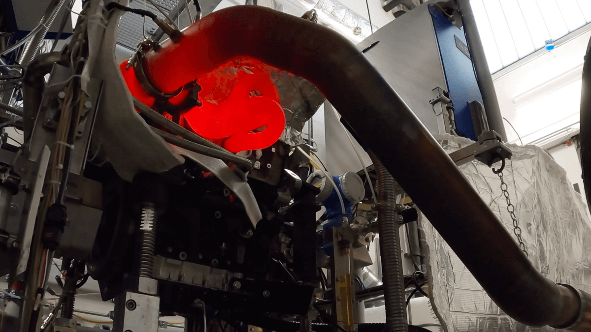 WATCH: Hydrogen Combustion Race Engine Sounds Like A Furious ...