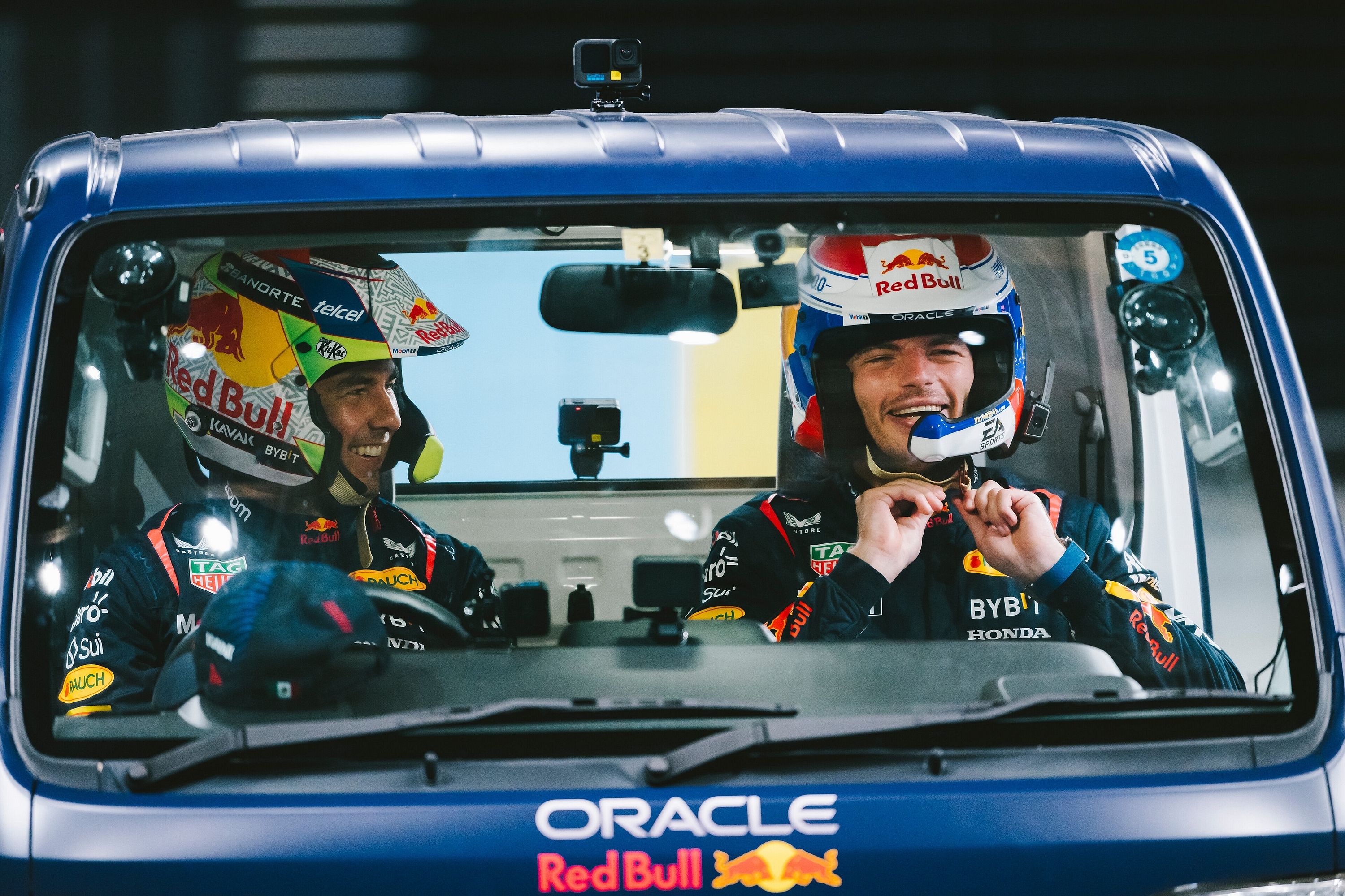 Red Bull RB17 Hypercar Drops Twin-Turbo V8 Engine For 15,000-RPM V10 ...
