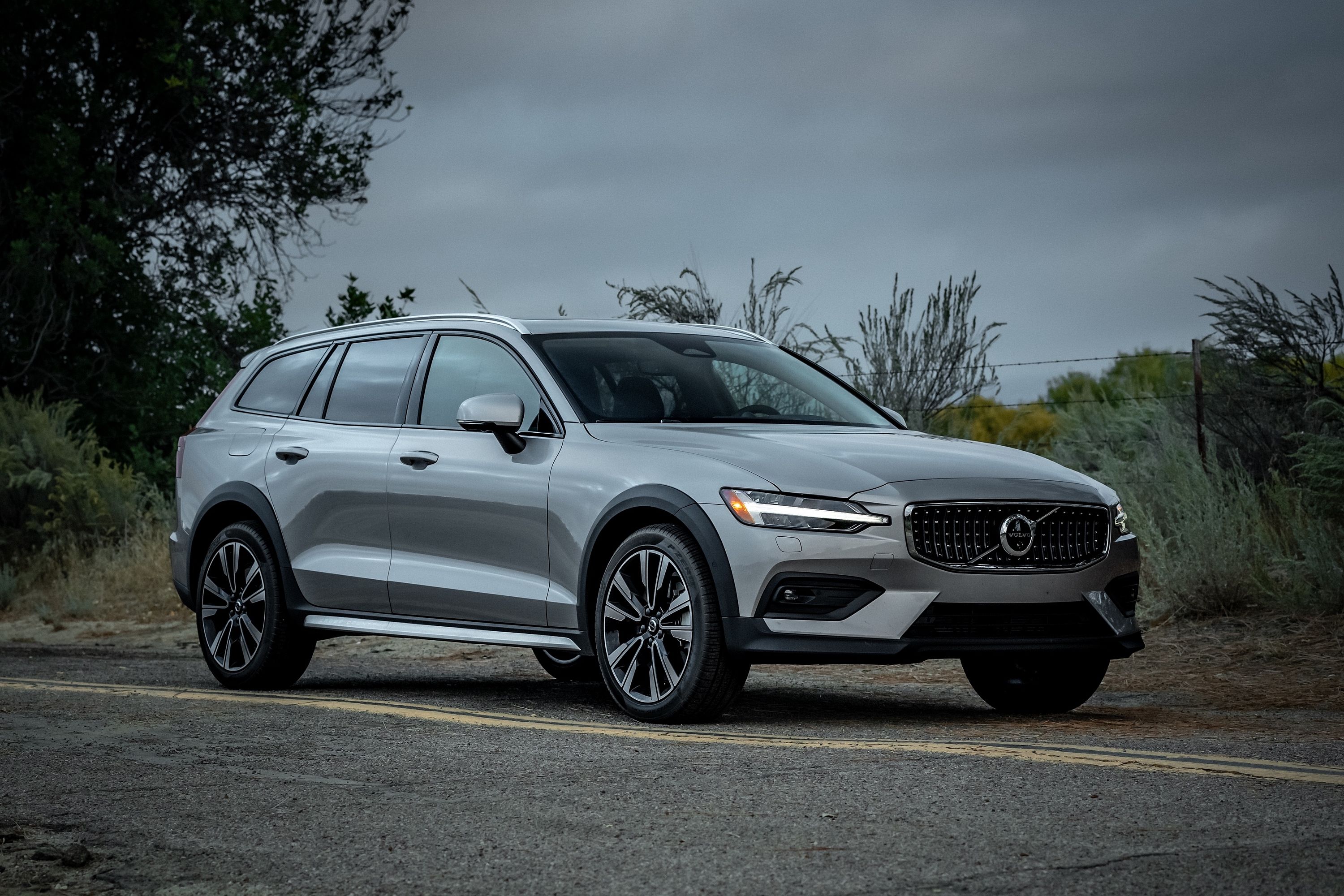 2024 Volvo V60 Cross Country Review CarBuzz