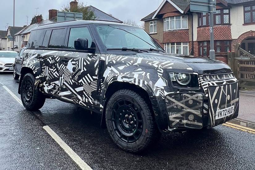 Hardcore Land Rover Defender SVR Spied With Big Arches
