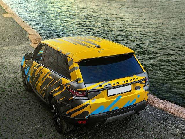 Russian Range Rover Sport is Heat Wave Insane