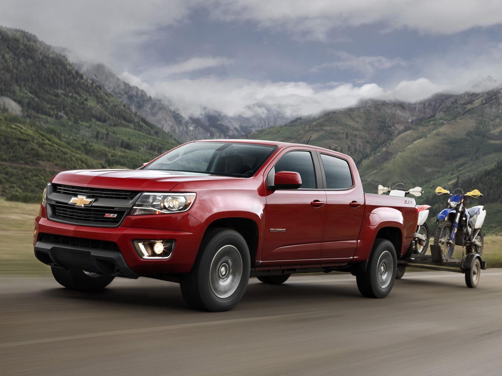 Colorado/Canyon May Hatch Raptor-Like Off-Road Kings