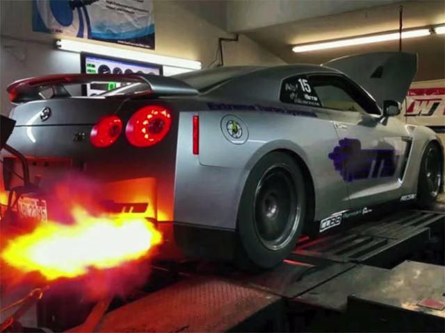 Extreme Turbo Systems Shows Nissan GT-R Hitting 2,000WHP On The Dyno