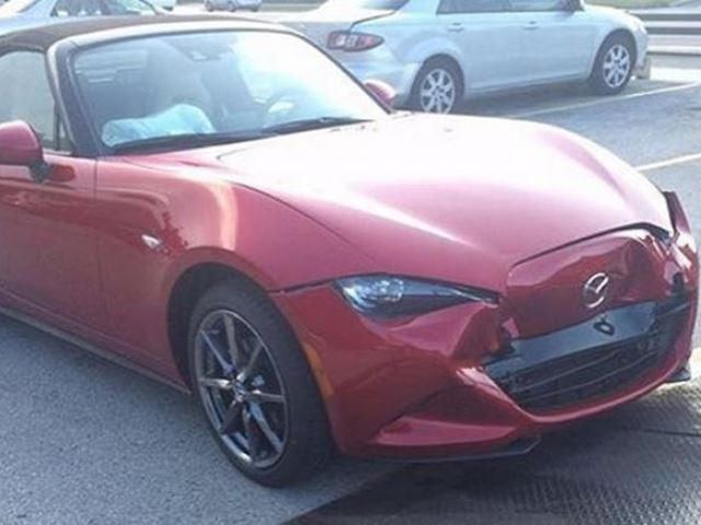 One Of The First 2016 MX-5s In America Has Already Been Wrecked