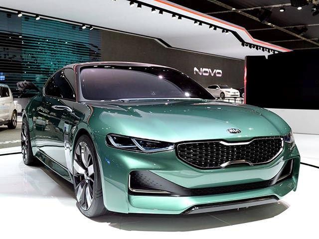 Kia Really Thinks It Has A Car That Can Compete With The BMW 3 Series