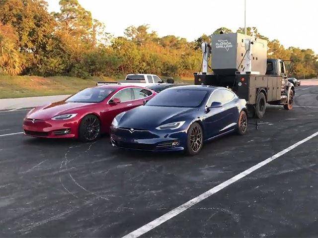 The Tesla Model S P100D Is Faster Than Any Other Sedan On a Drag Strip