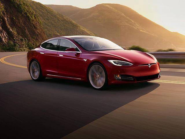 Tesla Model S P100D With Ludicrous + Just Shattered The 0-60 MPH Record