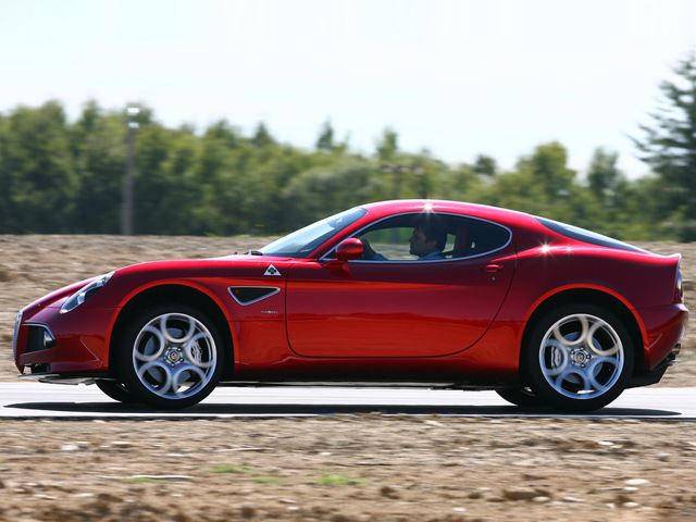 This Is What It's Like To Drive The Alfa Romeo 8C Competizione