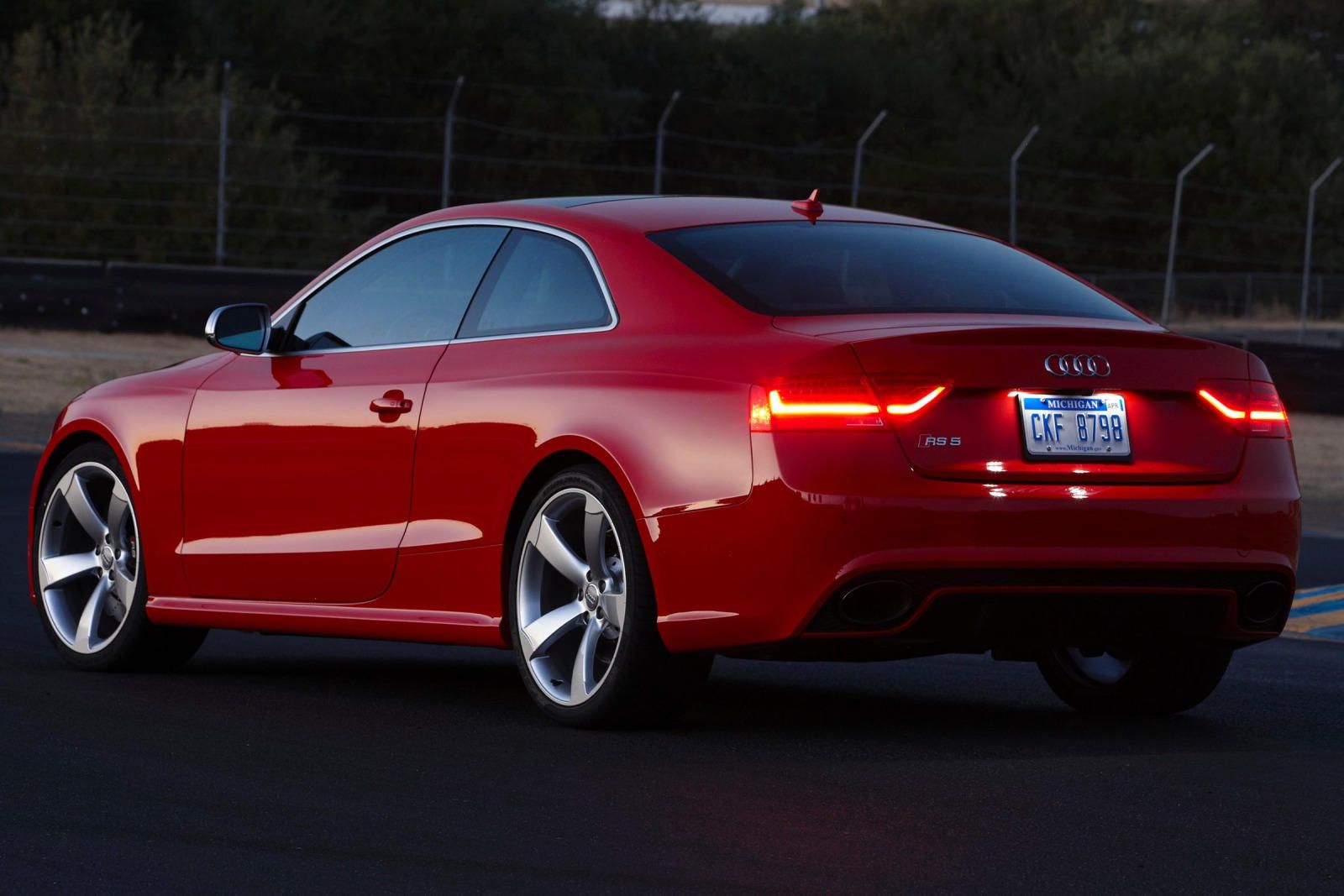 2015 Audi RS5 Coupe Exterior Photos