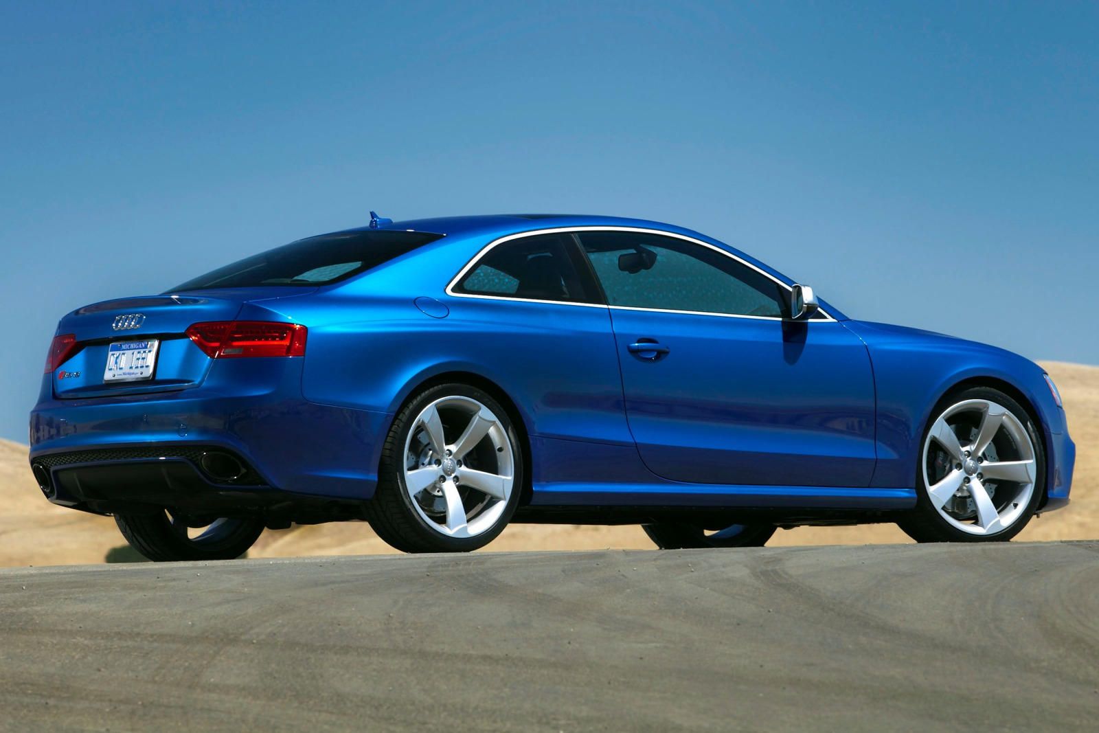 2015 Audi RS5 Coupe Exterior Photos