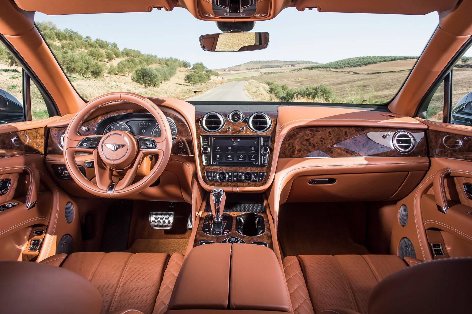 2020 Bentley Bentayga Interior Photos