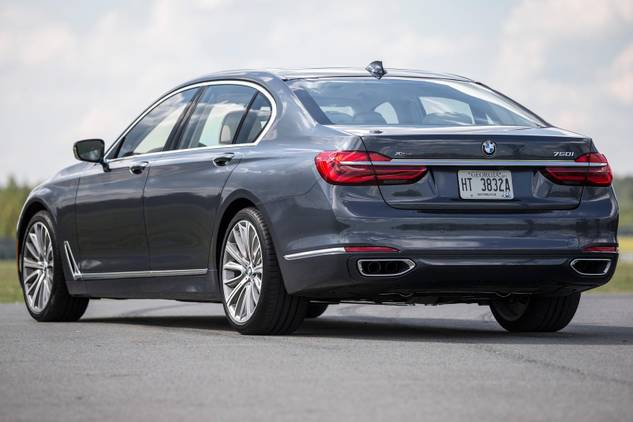 2017 BMW 7 Series Pricing, Photos & Specs