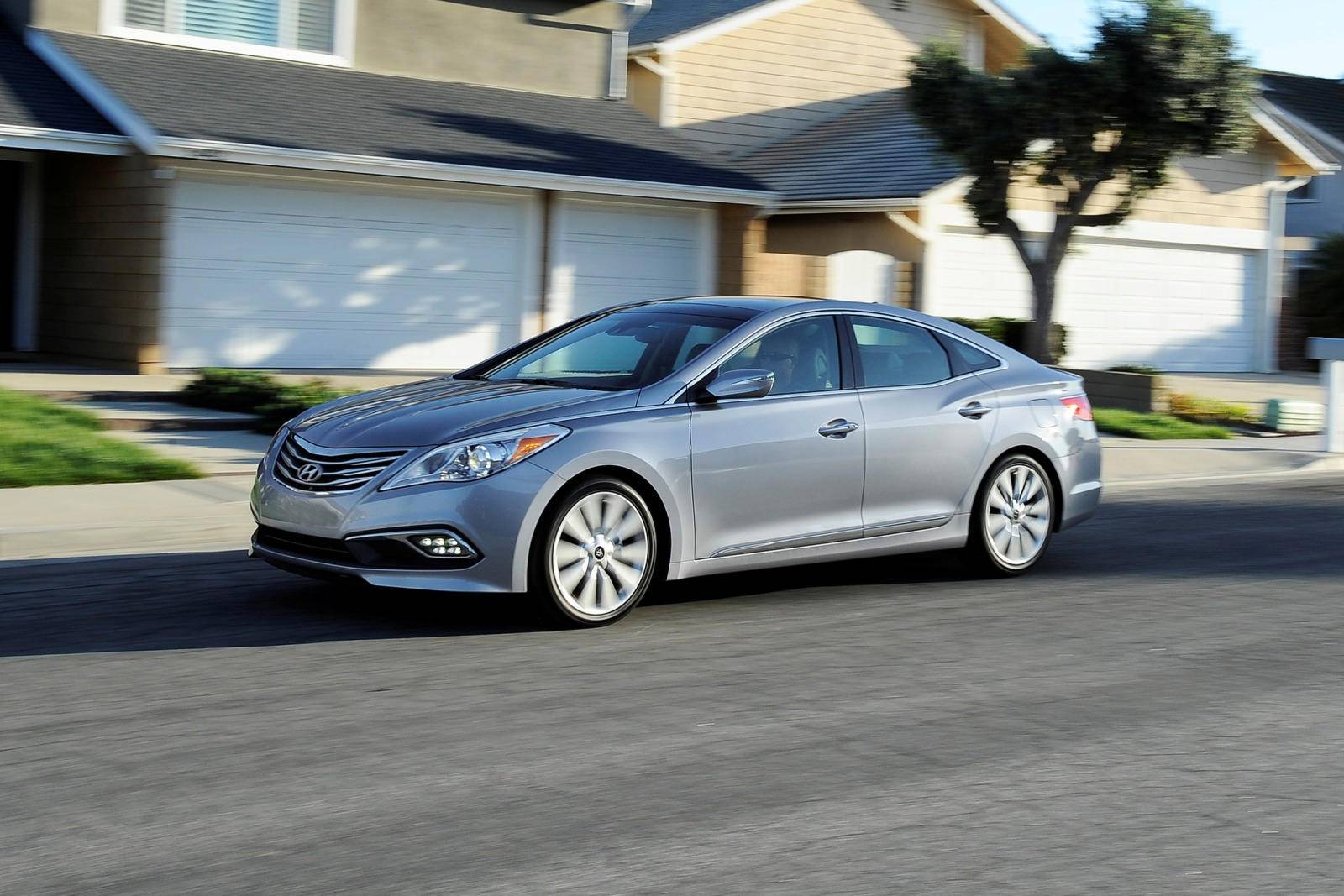 2017 Azera 2017 Hyundai Azera Pricing, Photos & Specs
