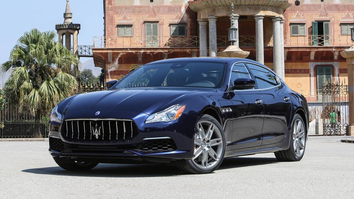 2017 Maserati Quattroporte Pricing, Photos & Specs