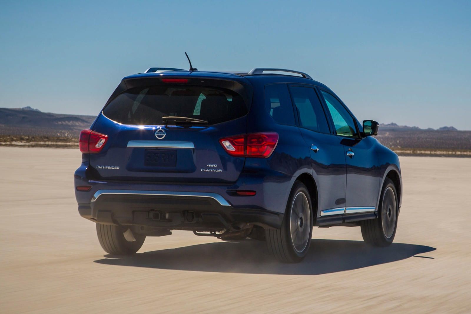Nissan Pathfinder Generations: All Model Years | CarBuzz