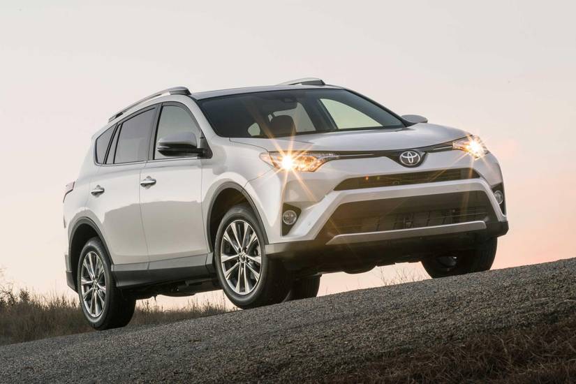 2017 Toyota RAV4 Pricing, Photos & Specs