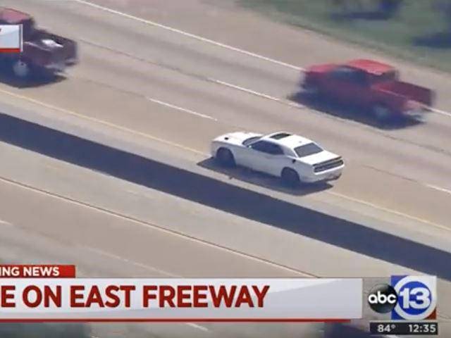 Dodge Challenger Hellcat Thief Evades Texas Police With 707-HP Lead Foot