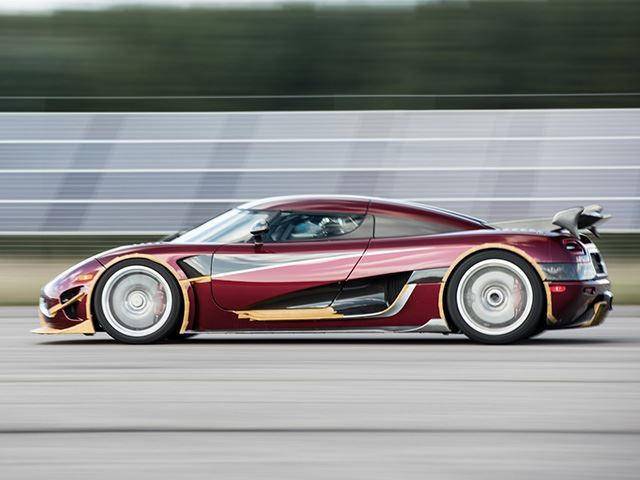 Here's How Koenigsegg Beat The Bugatti Chiron's 0-249-0 MPH Record