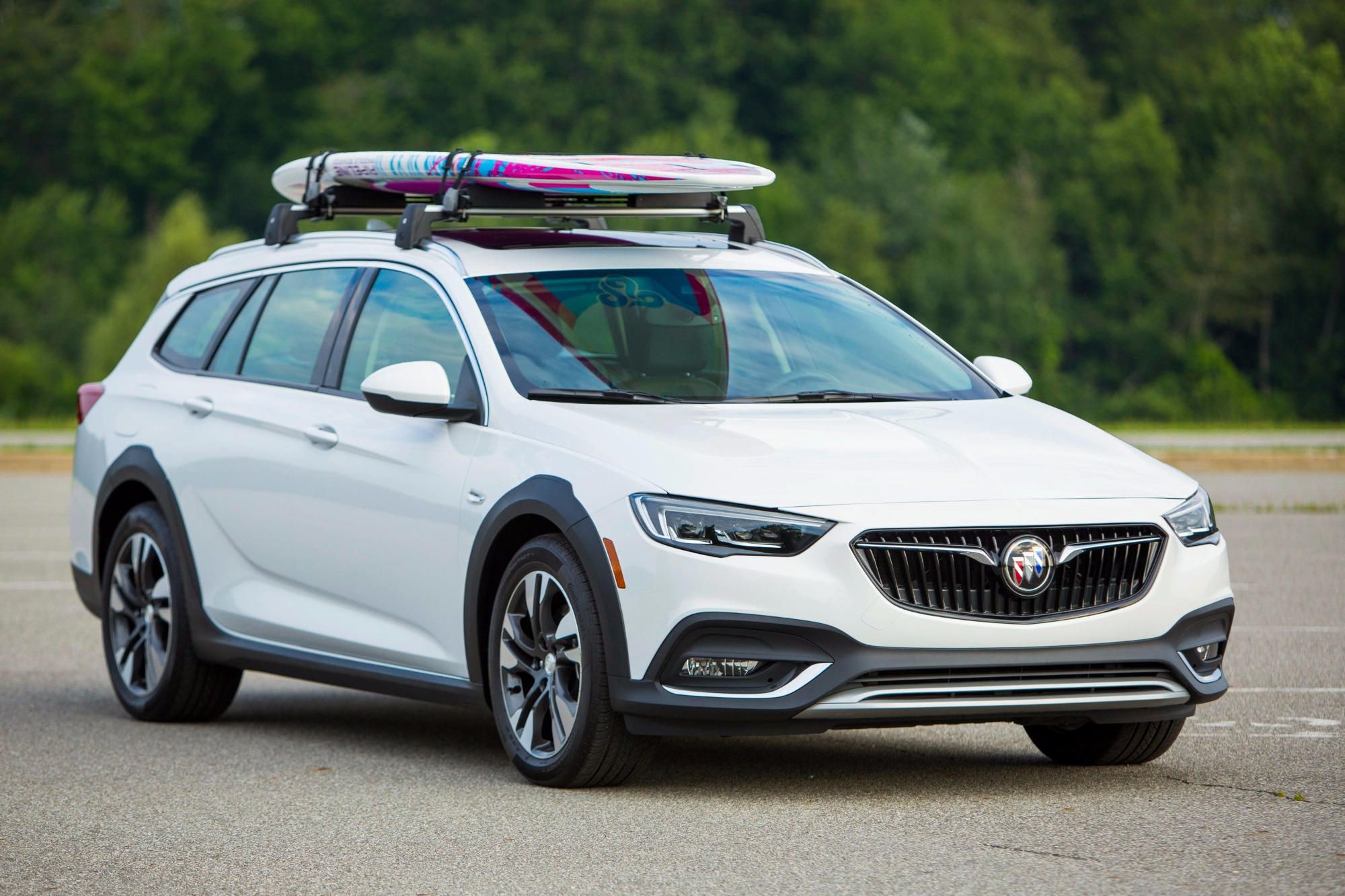 Trunk Ledge Kit | BUICK REGAL TOURX 2020 Trunk Ledge Kit | BUICK REGAL TOURX 2020