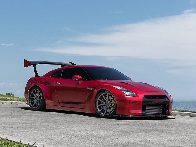 Rocket Bunny GT-R Looking Beastly on Vossens