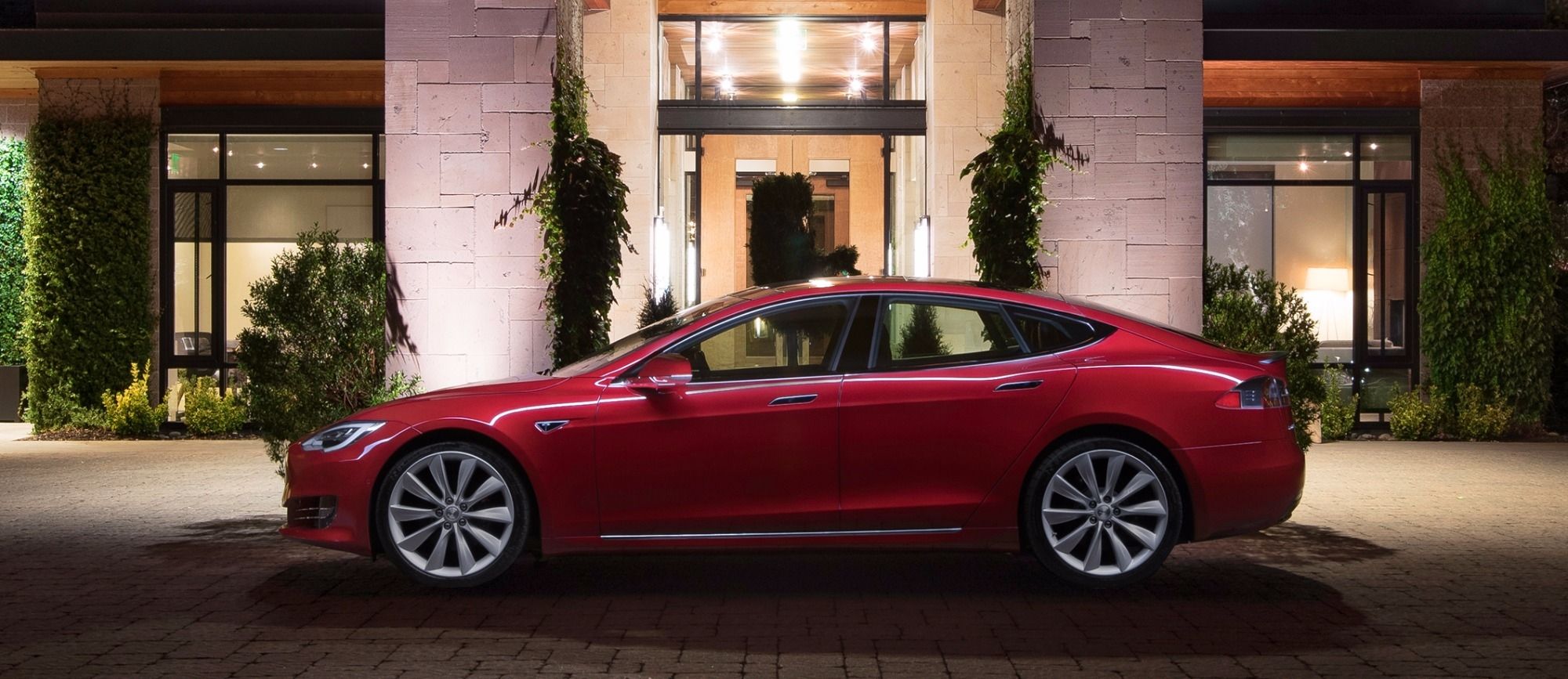 2020 Tesla Model S Performance Exterior Photos