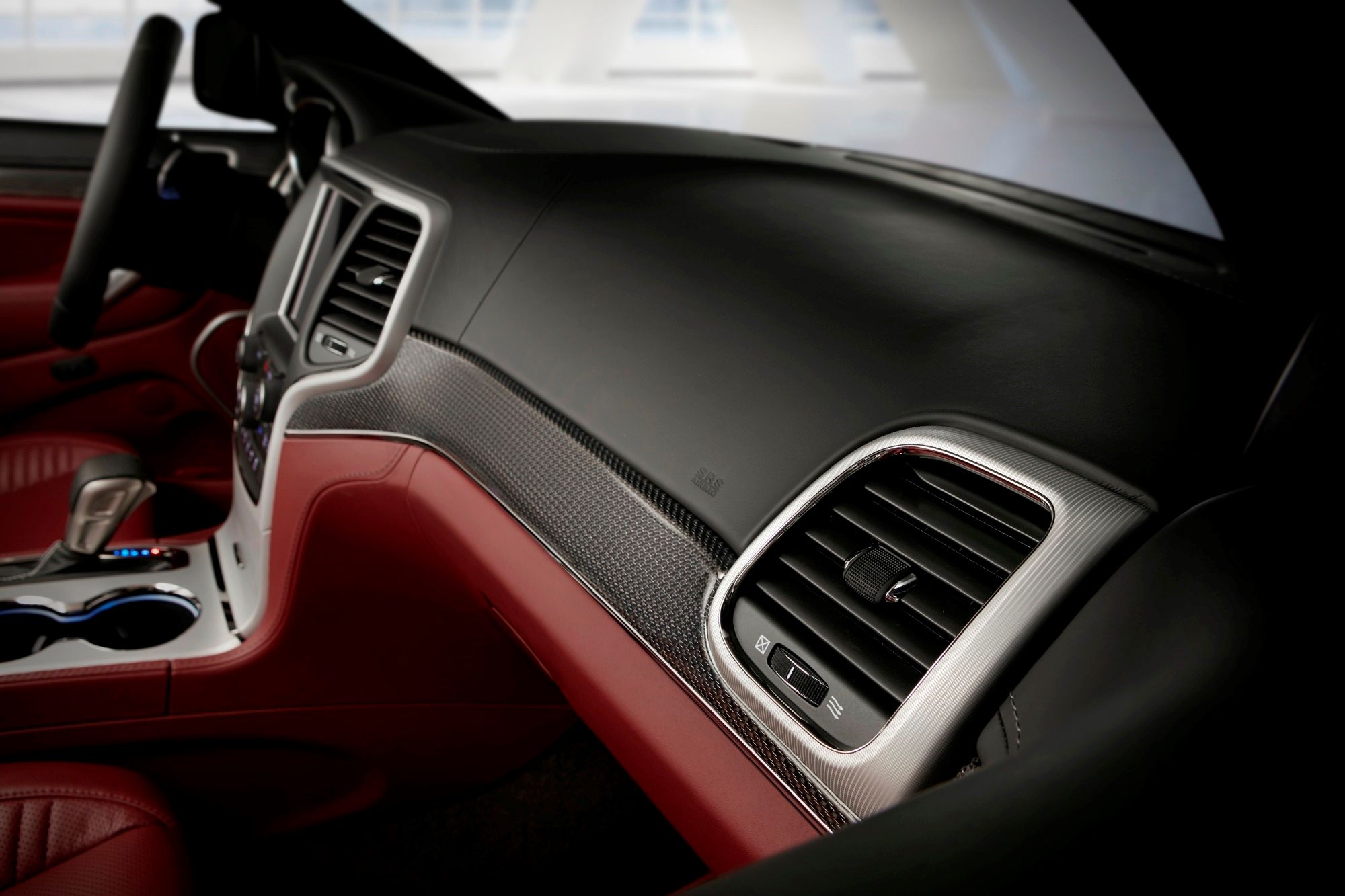 2020 Jeep Grand Cherokee Trackhawk Interior Photos