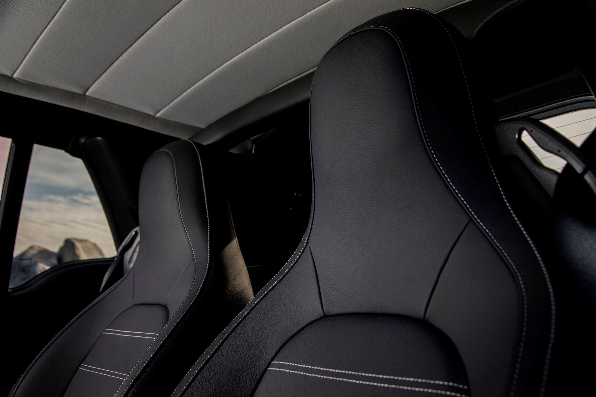 2017 smart fortwo Electric Drive Cabrio Interior Photos