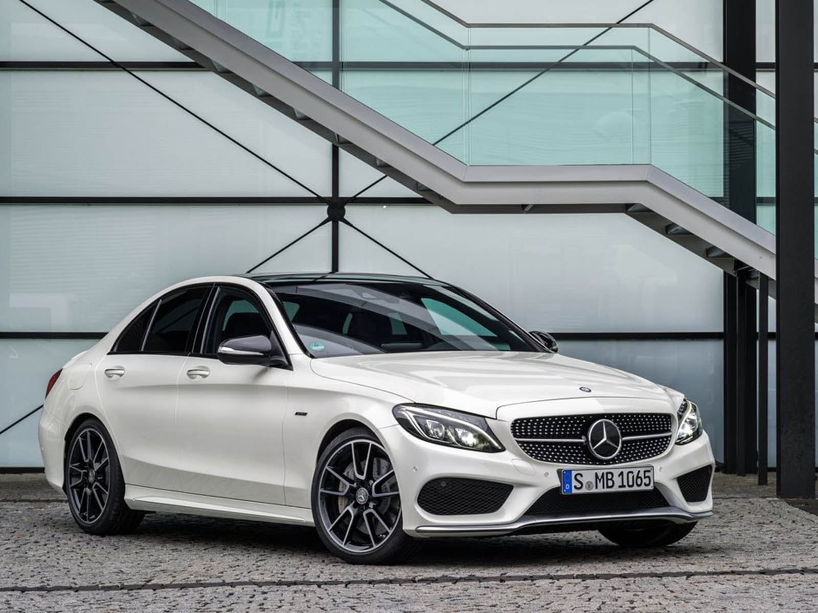 These Are The Things Most People Don't Know About The Mercedes C-Class