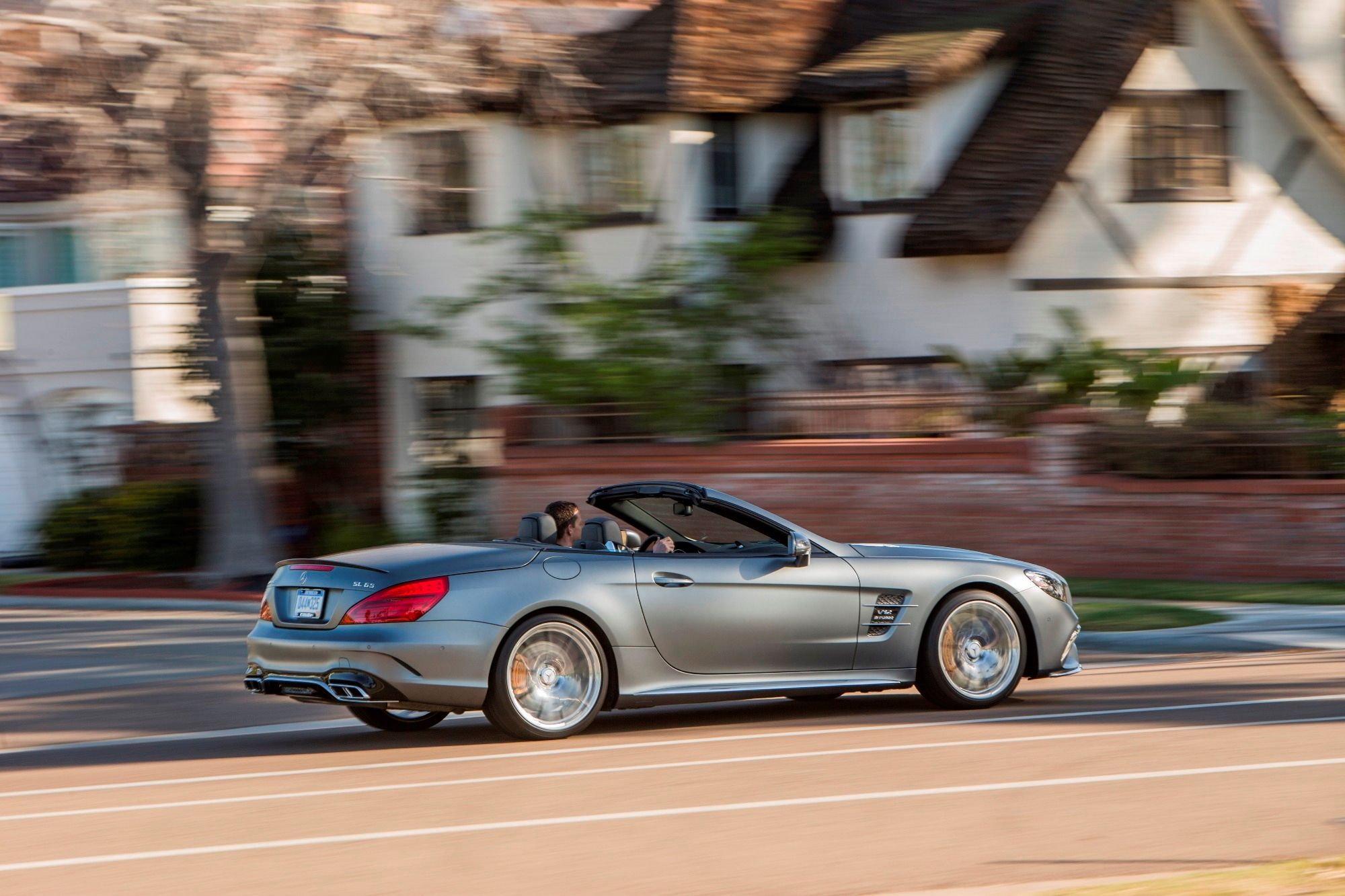 2018 Mercedes-AMG SL65 Pricing, Photos & Specs