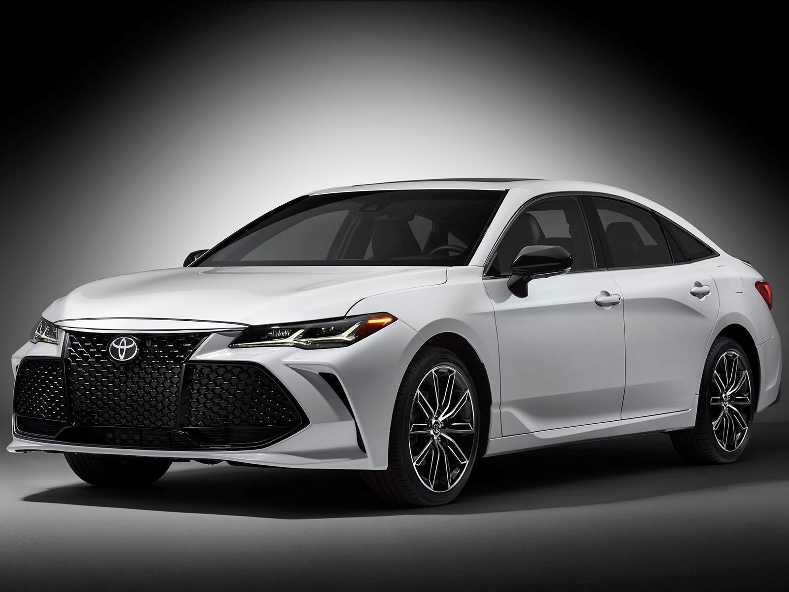 The 2019 Toyota Avalon Is Way More Interesting, But Will It Sell?