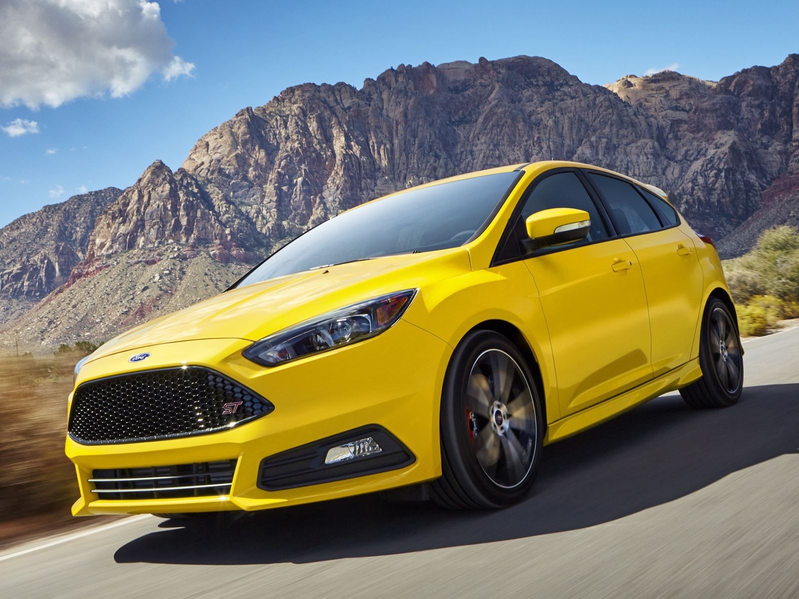 Affordable And Comfortable Fun: 2018 Ford Focus ST