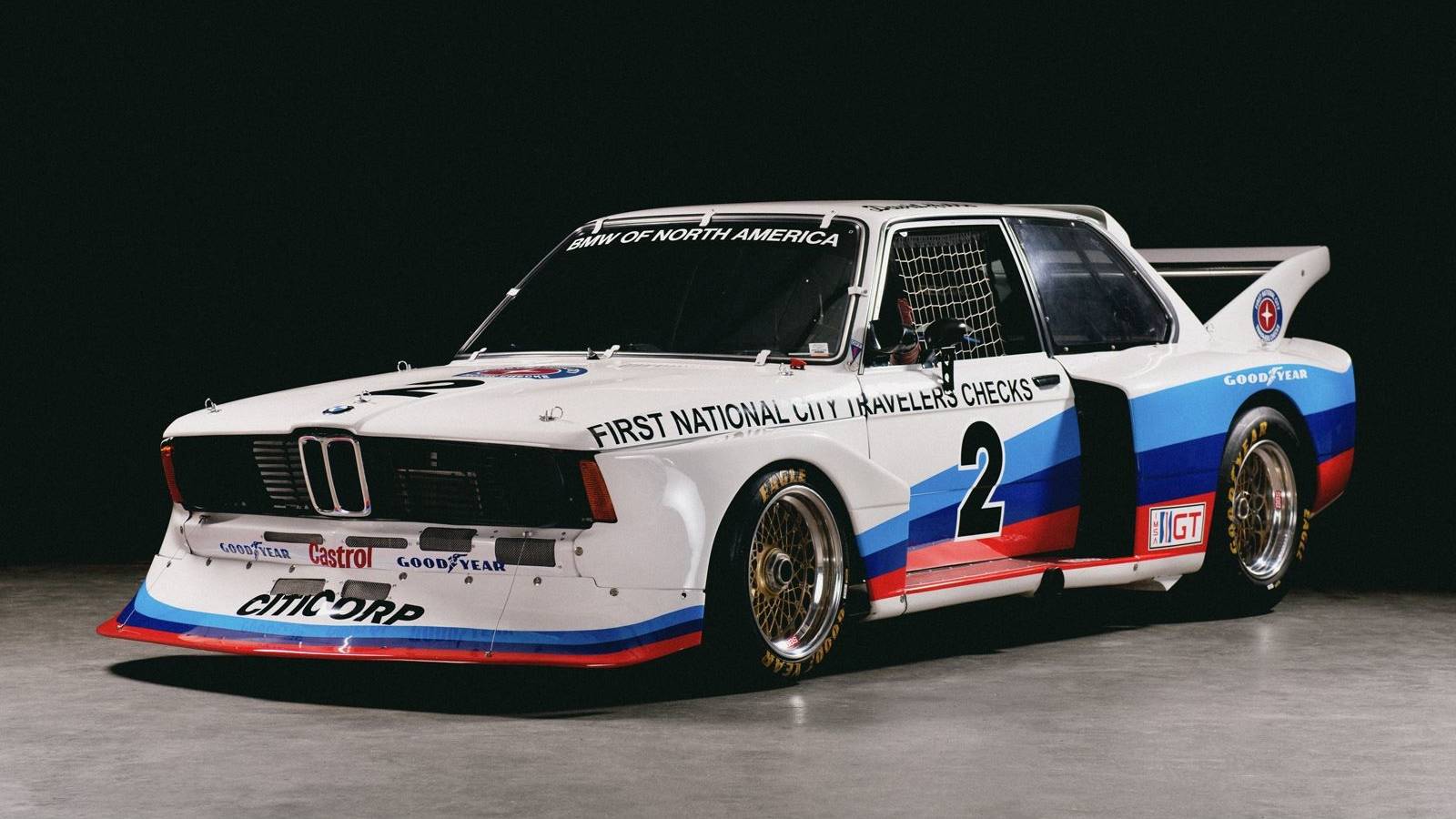 16 BMWs That Dominated The Race Track